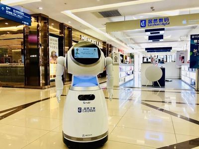 2150臺Cruzr機器人上崗，優必選攜手居然之家重塑智能新零售體驗